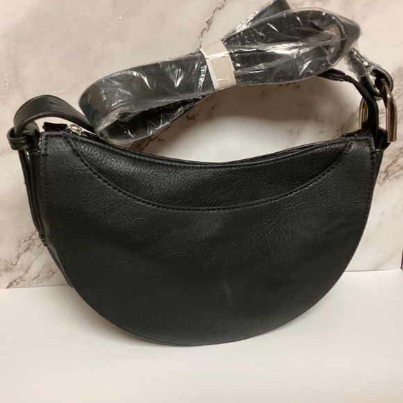 $17 K. Carroll: Gianna Crossbody Black Handbag w/RFID Vegan Leather - New - Picture 2 of 11